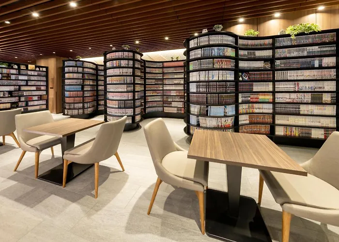 The Hedistar Hotel Kyoto Nijo Comic & Books